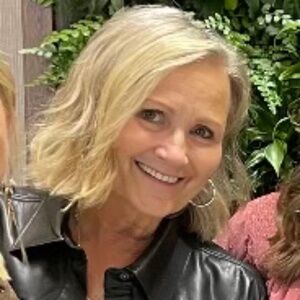 Meet your Posher, Beverly